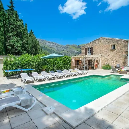 Camp Davall Villa Pollenca