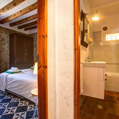 Camp Davall Villa Pollenca