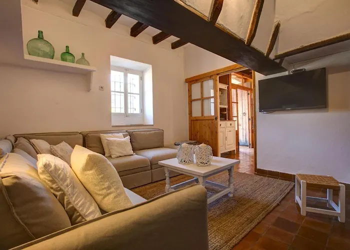 Camp Davall By Vintage Travel *