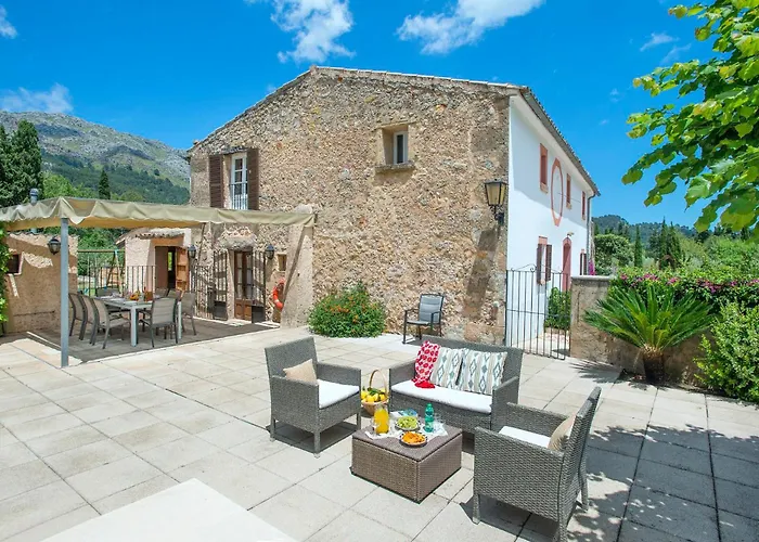 Camp Davall By Vintage Travel Pollensa